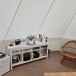Tipi Jurte Zelt In Der Seenplatte