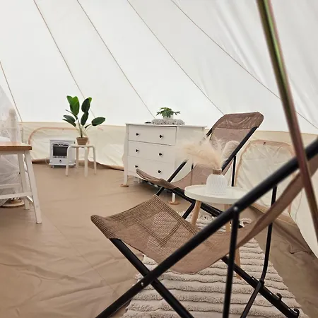 Tipi Jurte Zelt In Der Seenplatte Campsite Carpin