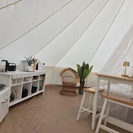 Campsite Tipi Jurte Zelt In Der Seenplatte Carpin