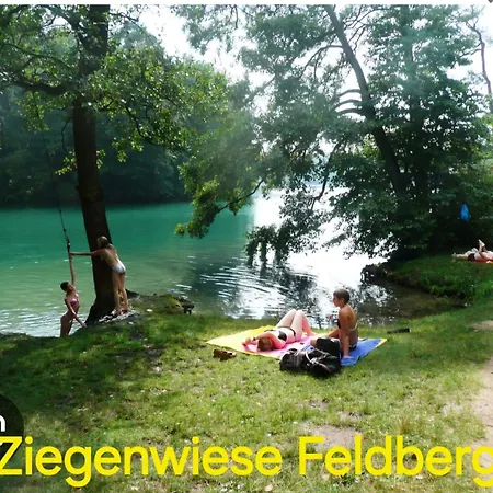 Campsite Tipi Jurte Zelt In Der Seenplatte *
