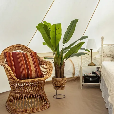 Campsite Tipi Jurte Zelt In Der Seenplatte Carpin