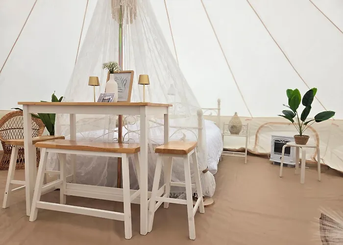 Campingplatz Tipi Jurte Zelt In Der Seenplatte *